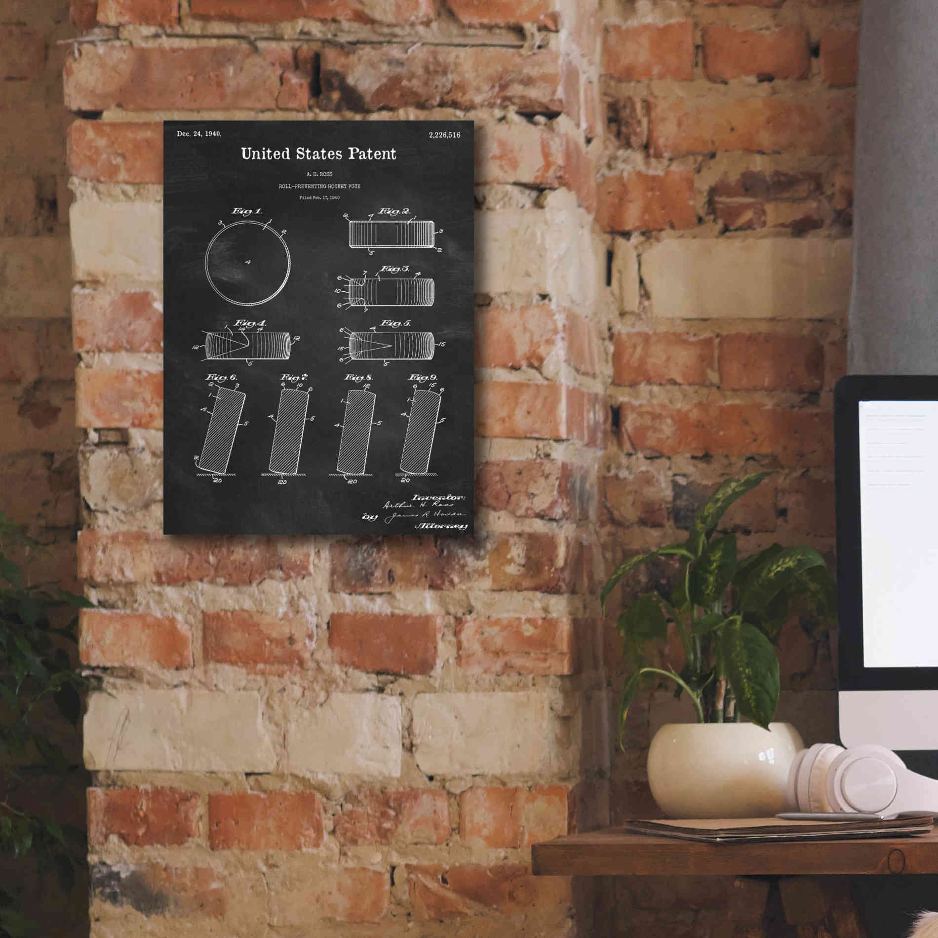 'Hockey Puck Blueprint Patent Chalkboard,' Canvas Wall Art,12 x 16